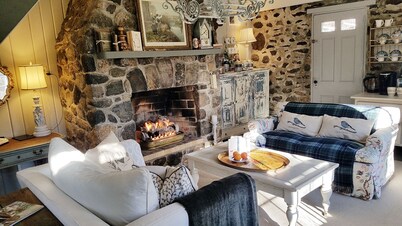 A European Country Getaway ~ 1930s Stone Cottage In Connecticut!