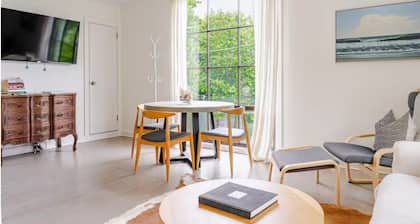 Westport "Gold Coast" across from Southport beach