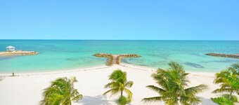 Aan het strand | Wit zand | Turquoise Water | Kerst Special