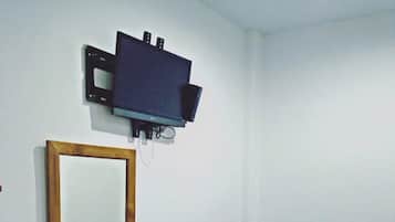 Standard Room | Rollaway beds, free WiFi