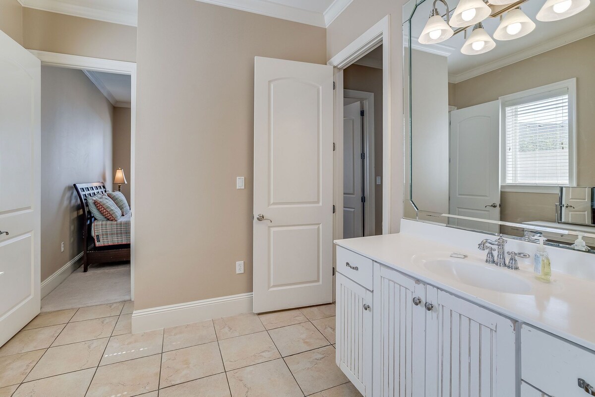 Photo 66 of SPACIOUS PROPERTY 455 FEET WALK TO BEACH -PRVT POOL/FISHING/PETS/COMMUNITY POOL