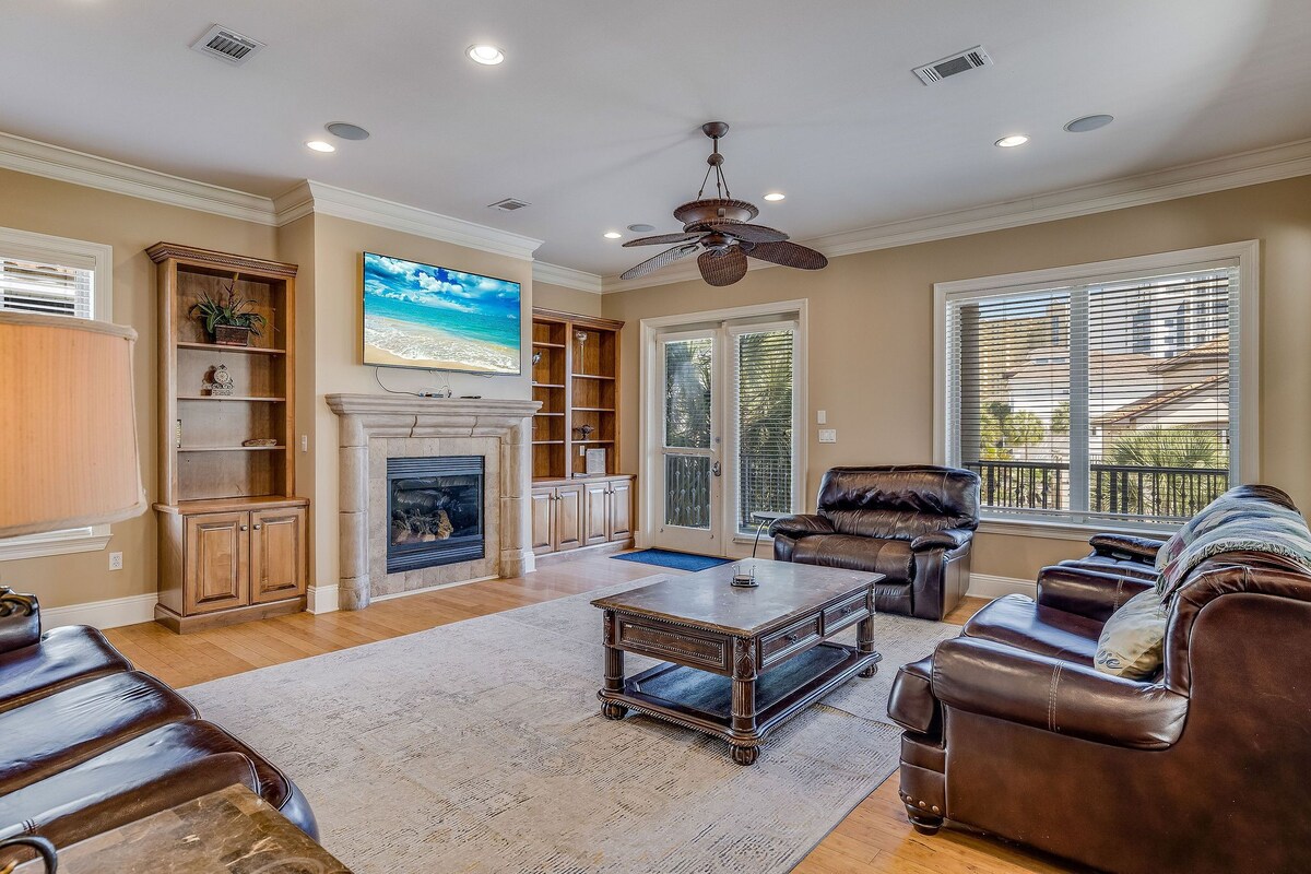 Photo 38 of SPACIOUS PROPERTY 455 FEET WALK TO BEACH -PRVT POOL/FISHING/PETS/COMMUNITY POOL