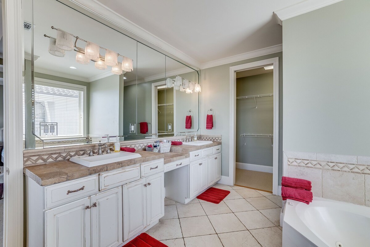 Photo 57 of SPACIOUS PROPERTY 455 FEET WALK TO BEACH -PRVT POOL/FISHING/PETS/COMMUNITY POOL