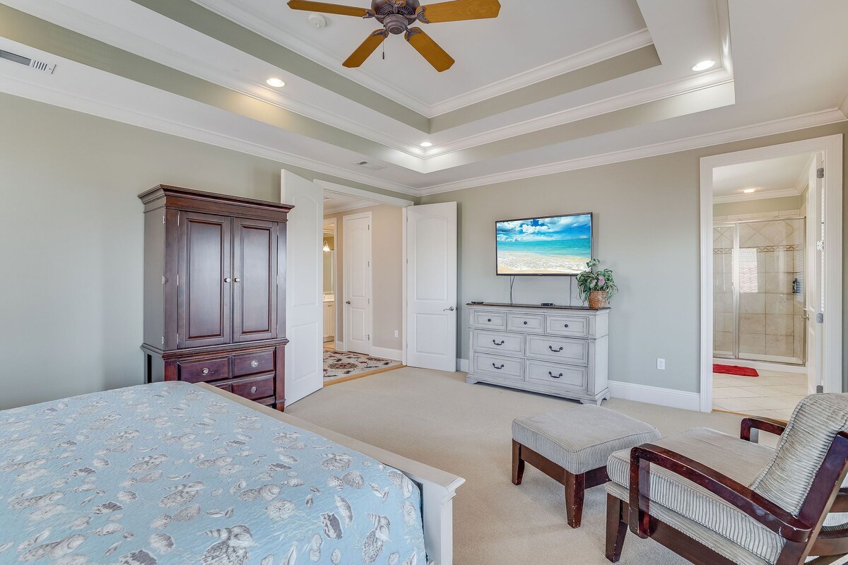 Photo 53 of SPACIOUS PROPERTY 455 FEET WALK TO BEACH -PRVT POOL/FISHING/PETS/COMMUNITY POOL