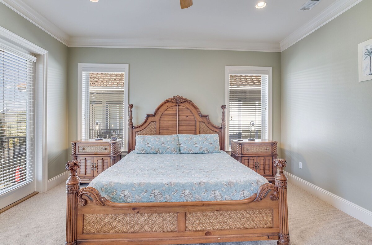 Photo 43 of SPACIOUS PROPERTY 455 FEET WALK TO BEACH -PRVT POOL/FISHING/PETS/COMMUNITY POOL