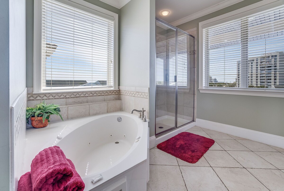 Photo 58 of SPACIOUS PROPERTY 455 FEET WALK TO BEACH -PRVT POOL/FISHING/PETS/COMMUNITY POOL