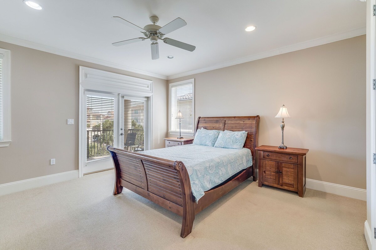 Photo 67 of SPACIOUS PROPERTY 455 FEET WALK TO BEACH -PRVT POOL/FISHING/PETS/COMMUNITY POOL