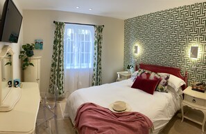 3 Schlafzimmer, Bügeleisen/Bügelbrett, Reisekinderbett, kostenloses WLAN