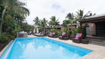 Alberca al aire libre