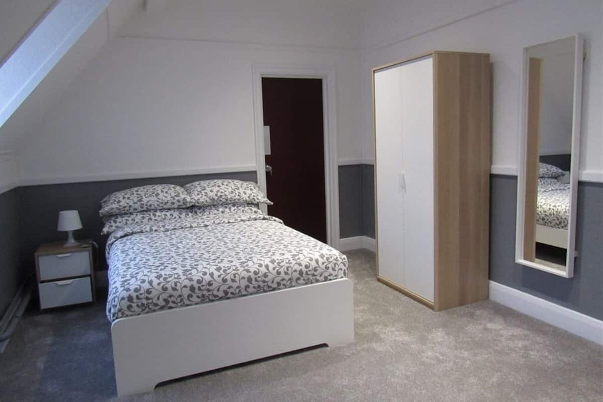 Comfort Double or Twin Room, Ensuite (Room 1)