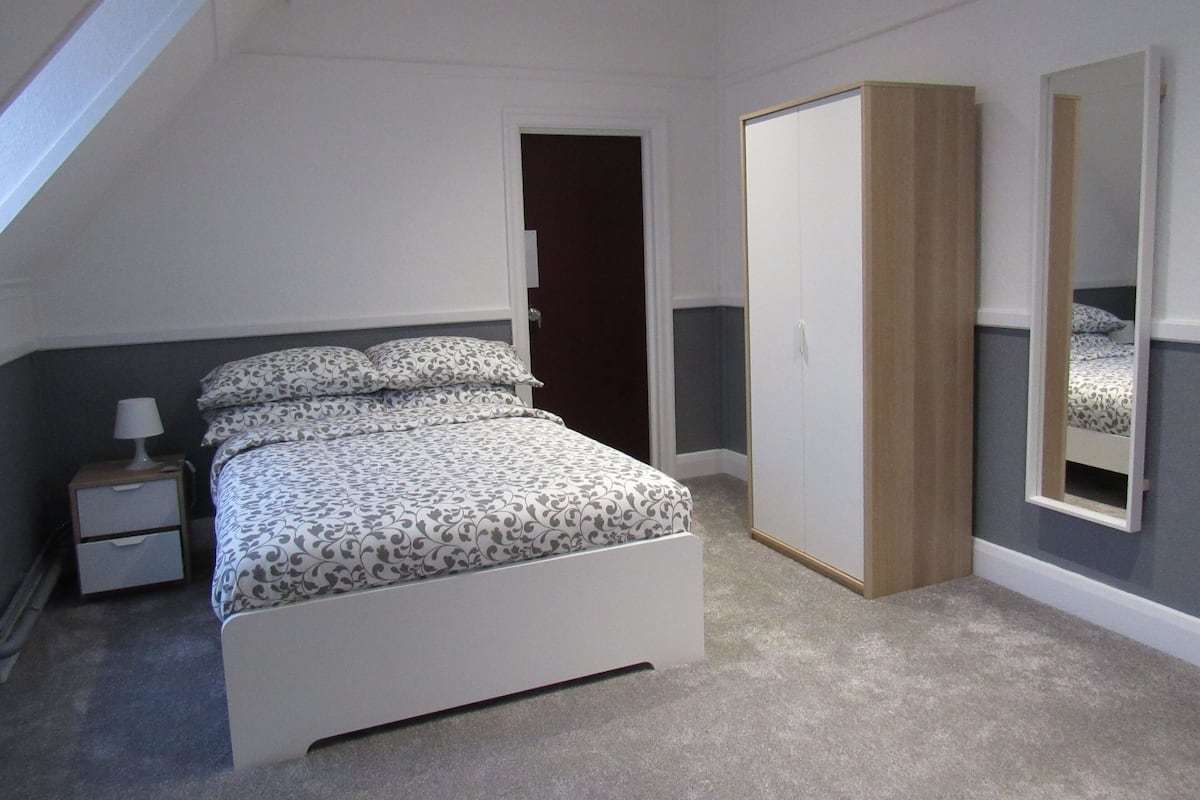 Habitació doble o amb dos llits individuals Comfort, amb bany privat (Room 1) | Altres
