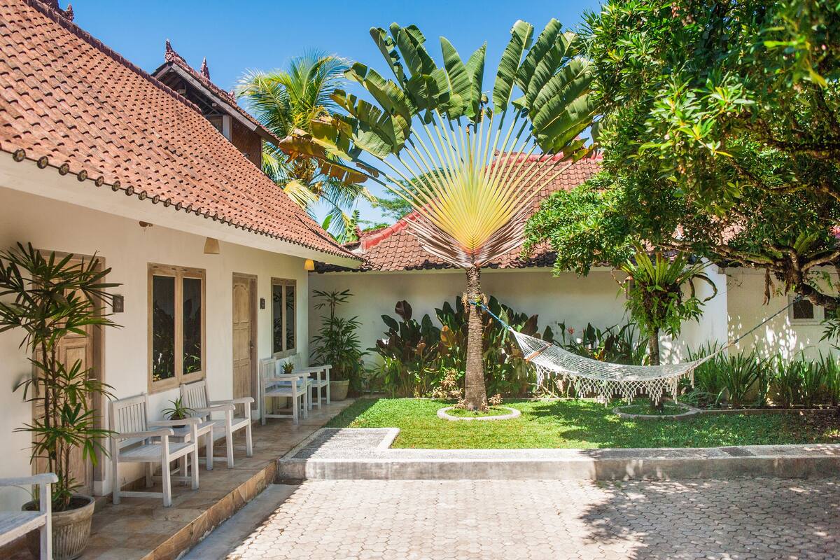 Standard Nyuh Villa with Garden View | 1 室のベッドルーム、高級寝具、デスク、WiFi (無料)