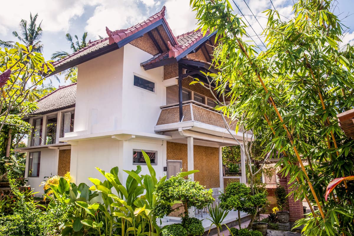 Family Peji Villa with Garden View | バルコニー