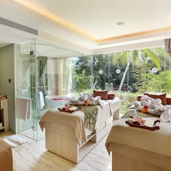 Couples treatment room(s), hot tub, body treatments, aromatherapy