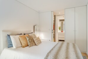 1 chambre, fer et planche à repasser, lit parapluie, Wi-Fi gratuit