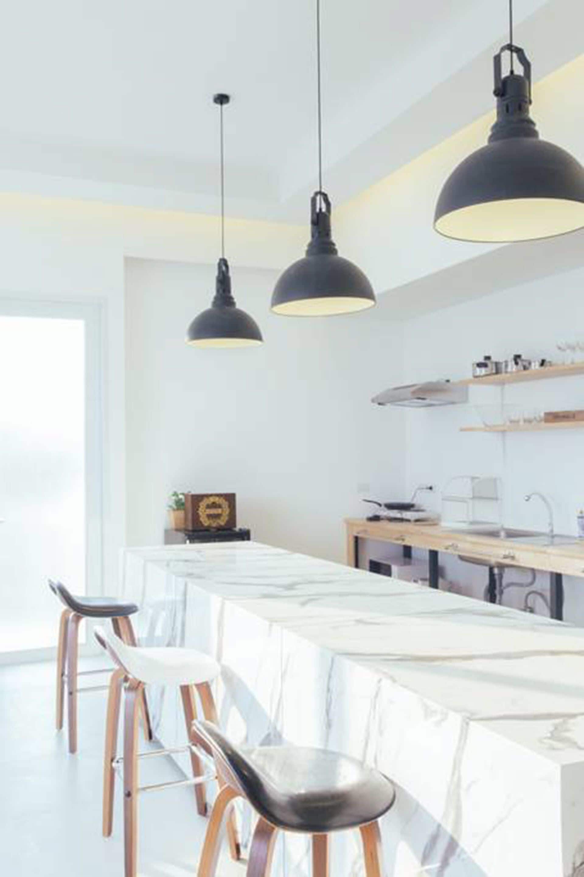 3 Bedroom Condo | Cuisine privée | Grand réfrigérateur, micro-ondes, plaque de cuisson