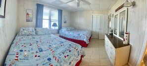 3 bedrooms, iron/ironing board, WiFi, bed sheets