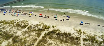 Almost Heaven OCEANFRONT D Toes In The Sand Directly on BEACH Pets OK