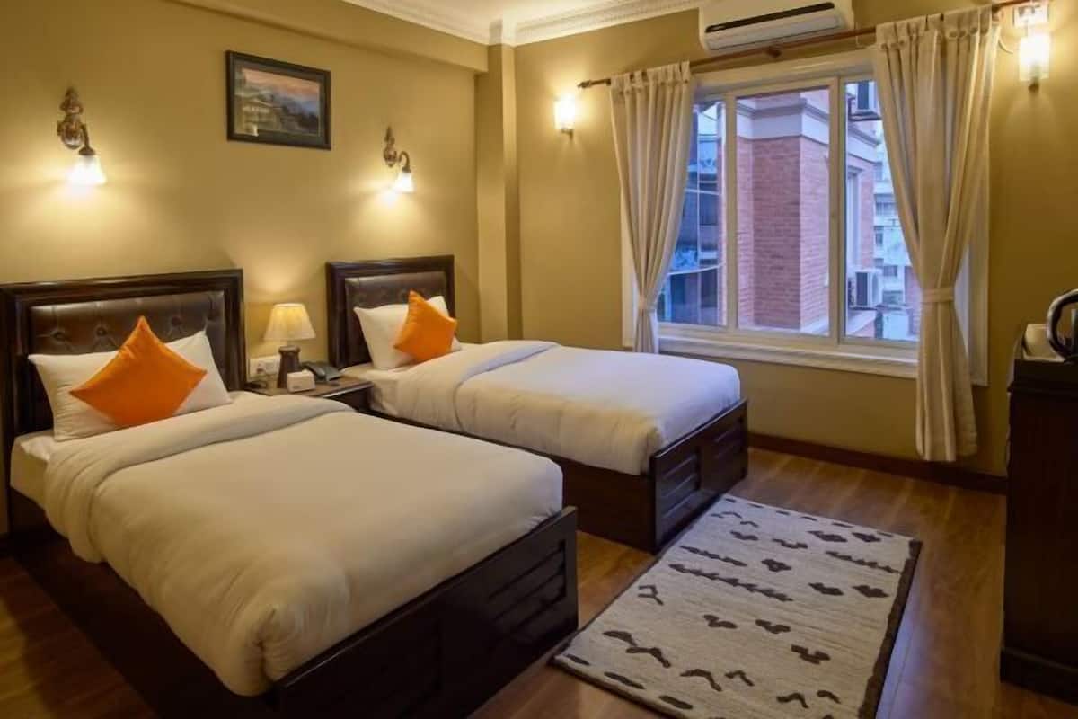 Egyptian cotton sheets, premium bedding, minibar, in-room safe