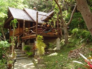 Property grounds - Sabai Corner Bungalows (Ko Yao)