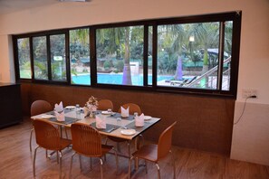 Breakfast, lunch and dinner served  - Clarissa Resort (Ramnagar)