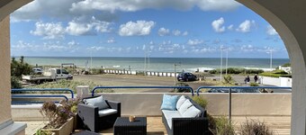 LES SABLES D'OLONNES APARTMENT 4 Personen mit Terrasse und echtem Meerblick 