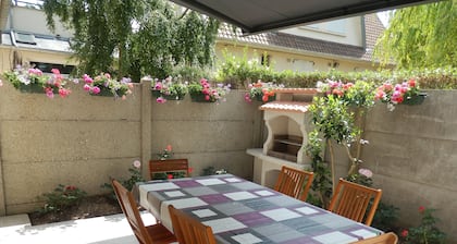 Le Crotoy loue Maison / Gîte à 40 m de la plage " La Rose des Sables" - 80