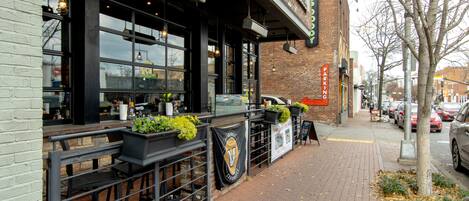 Restauration extérieure