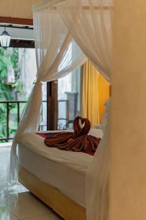 Deluxe Double Room, 1 Bedroom, Garden View | Minibar, in-room safe, desk, free WiFi