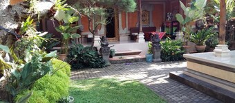 데삭 푸투 푸트라 홈스테이