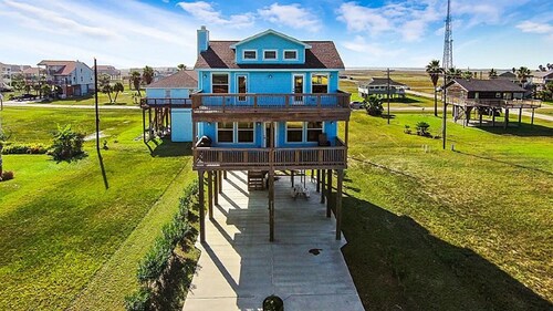 Schönes kundenspezifisches Strandhaus mit Panoramablick Reduzierte Preise auf monatliche Miete