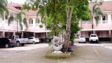 Free self-parking