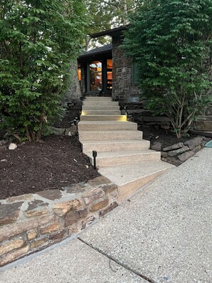 Exterior detail - Best Views on Beaver Lake close to Rogers (Rogers)