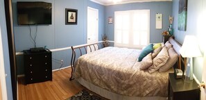 3 bedrooms, free WiFi, bed sheets - Directly On Lake Guntersville! Boat House Included! Special price winter months! (Guntersville)