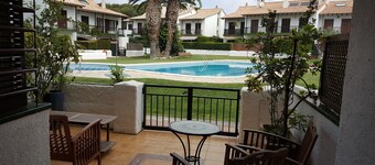 Easy walk to center Sitges, to beach(600m)Gated garden,pool,Free Wifi,Air condit