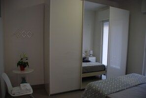 2 Schlafzimmer, Bügeleisen/Bügelbrett, WLAN