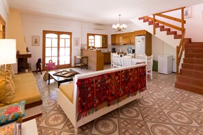 LCD TV, fireplace, DVD player, books - Traditional Cretan Villa, Located Close To The Beach And Main Sights (Kato Gouves,)