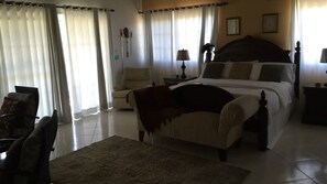 3 Schlafzimmer, Bügeleisen/Bügelbrett, kostenloses WLAN