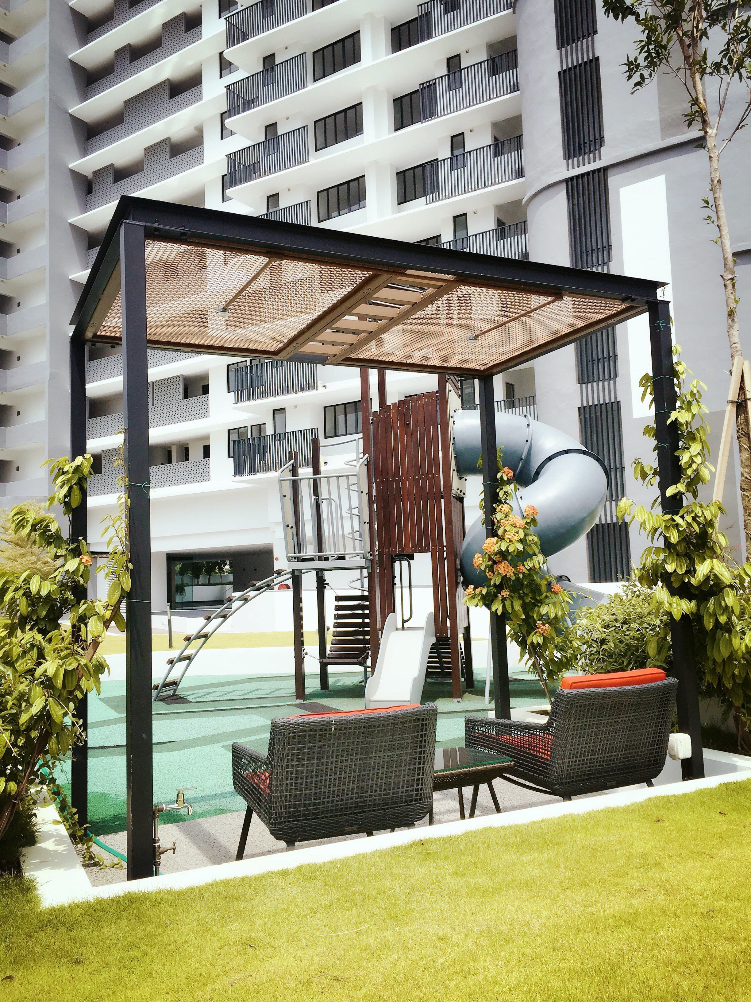 室外兒童遊樂區