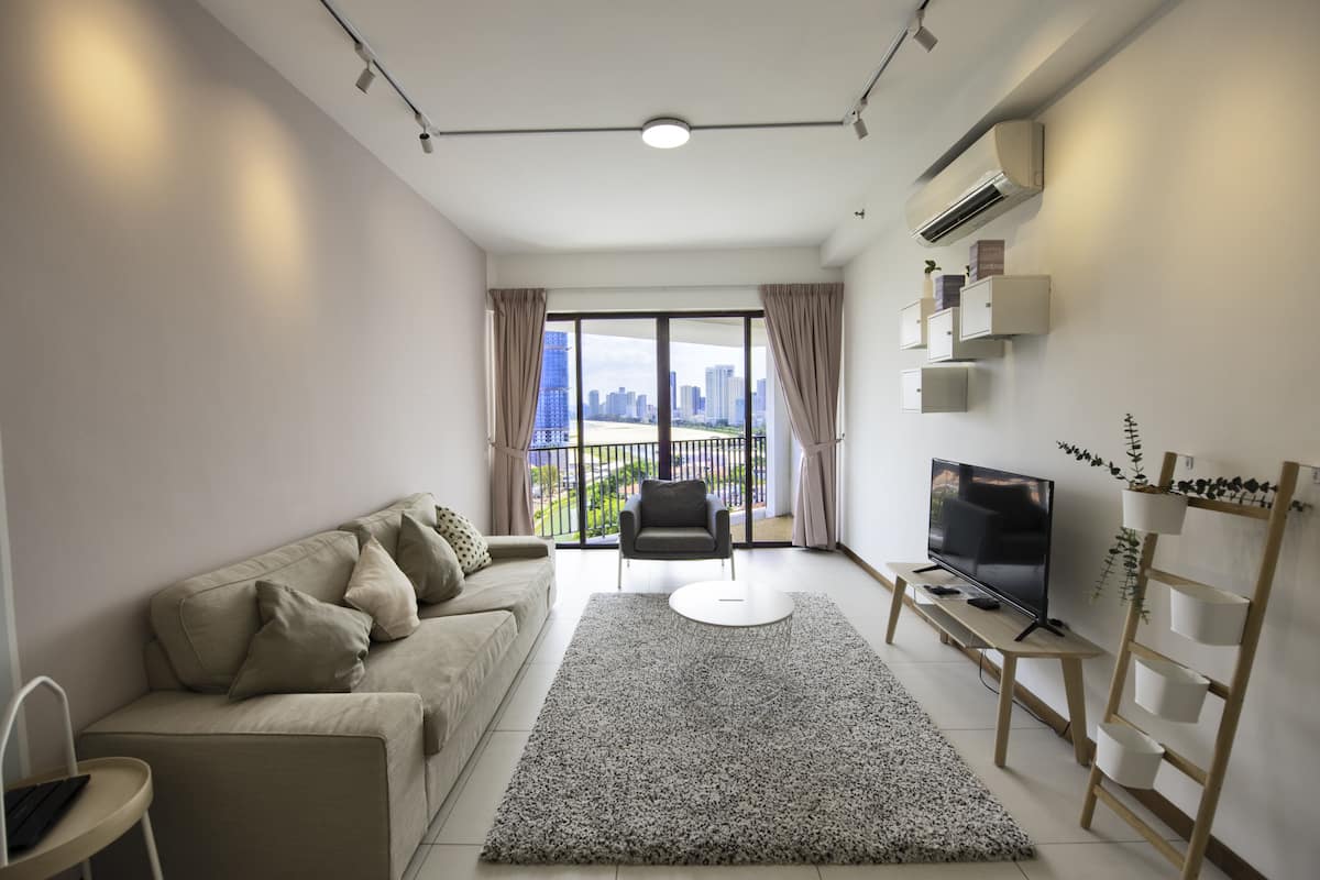 Family Condo, 3 Bedrooms | Living room | Flat-screen TV