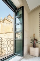 Family Studio, 1 Bedroom, Private Bathroom | Premium bedding, down comforters, memory foam beds