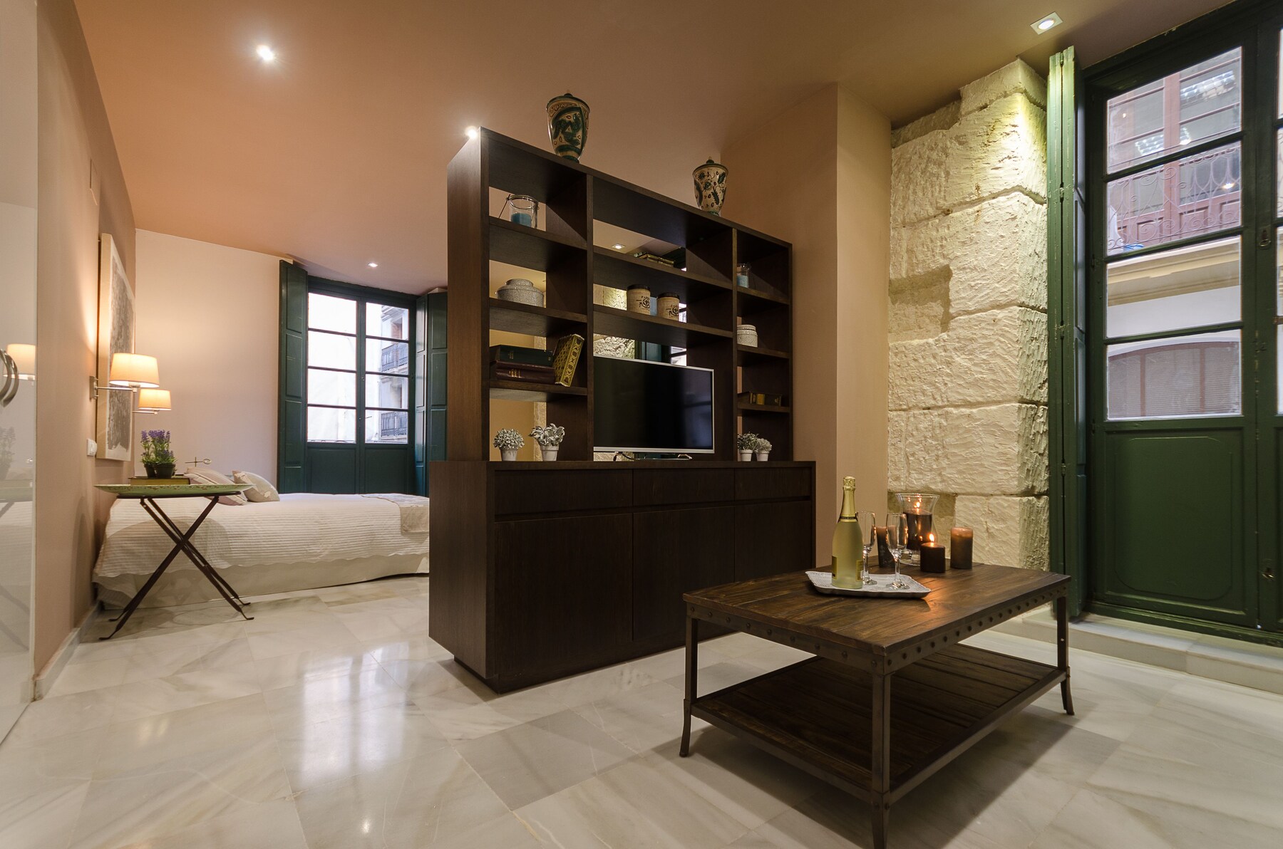 Superior Studio Suite, Private Bathroom | Premium bedding, down comforters, memory foam beds, soundproofing