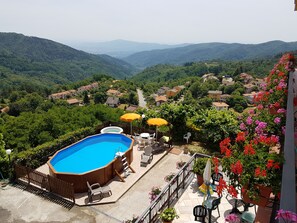 Outdoor pool - Amelia Hotel (Marliana)