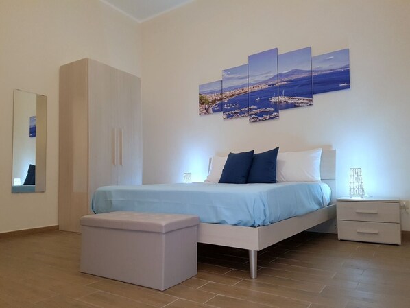 Suite | Premium bedding, minibar, in-room safe, desk - ApArt City Naples B&B (Naples)