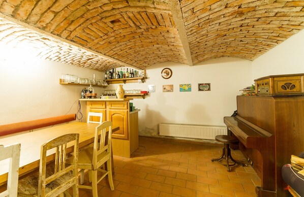 In-room dining - Pension U Řehoutů (Horni Plana)