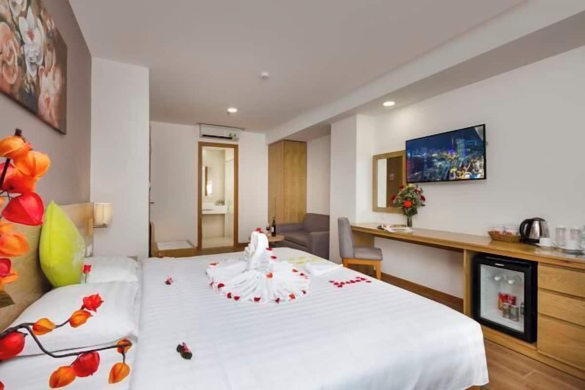 Ropa de cama de alta calidad y minibar