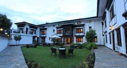 Himalayan Tashi Phuntshok Hotel, Paro
