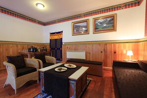 Bar (in der Unterkunft)