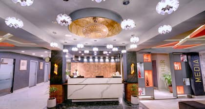 Udaan Woodberry Hotel & Spa