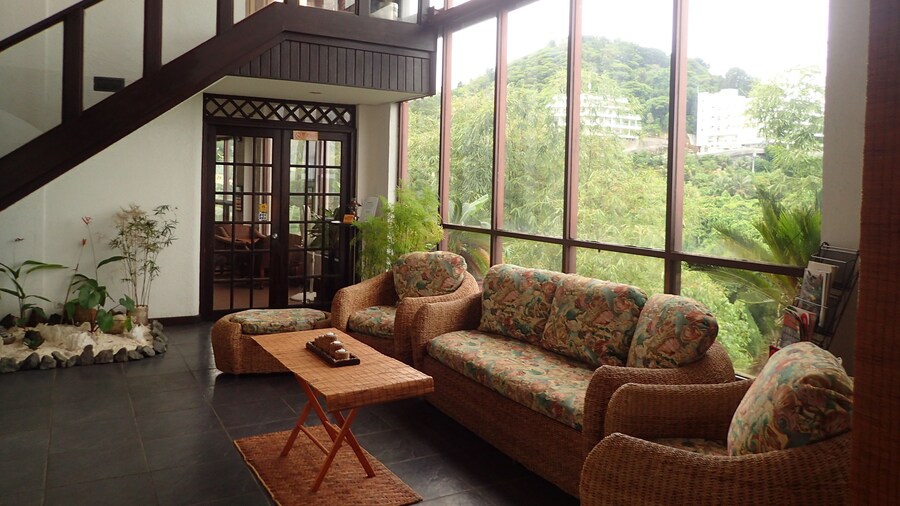 Cliffside View Hotel